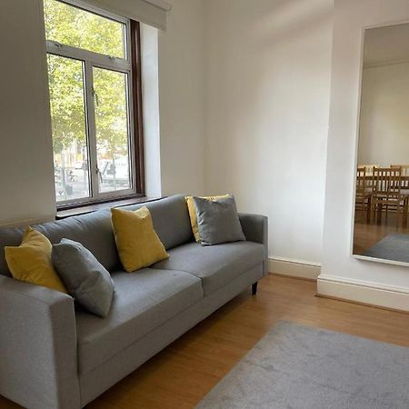Amazing 3 Bedroom Flat Minutes From Tower Bridge Londres Exterior foto