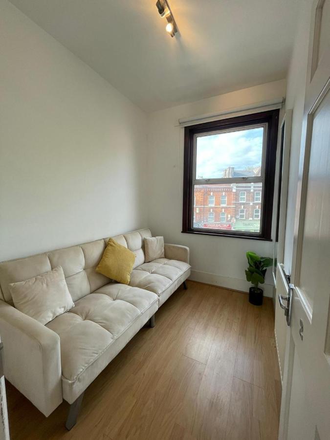 Amazing 3 Bedroom Flat Minutes From Tower Bridge Londres Exterior foto