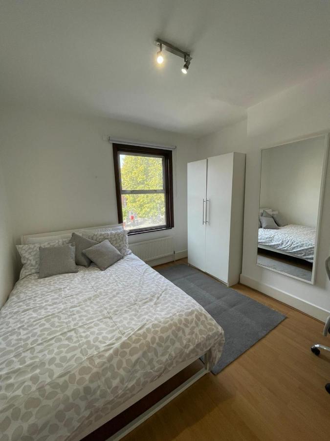 Amazing 3 Bedroom Flat Minutes From Tower Bridge Londres Exterior foto